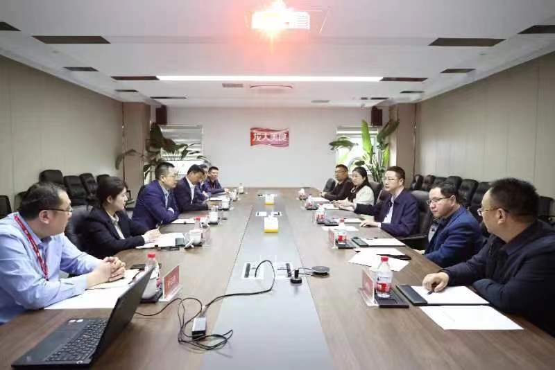 巴中市恩陽區委副書記、區長何奎一行到訪龍大美食