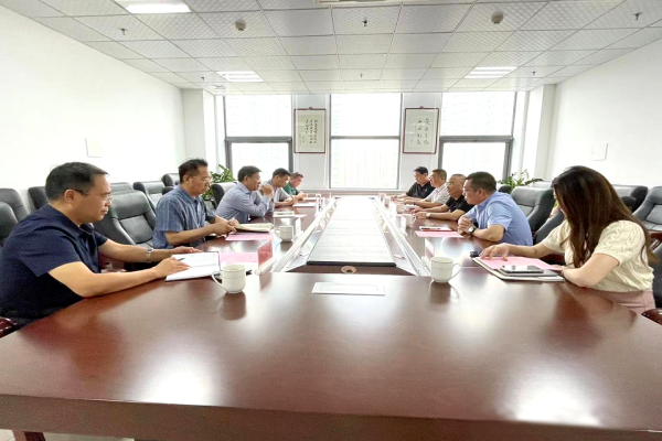 龍大美食董事長楊曉初一行赴山東省畜牧獸醫局、濟南銀座采配中心交流座談